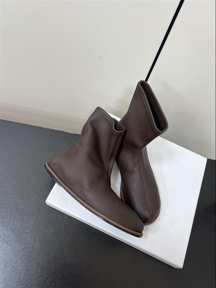 20251128173233961 320